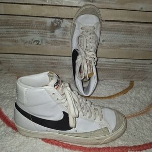 Nike Blazer Mid 77 Vintage sneakers shoes size 8.5